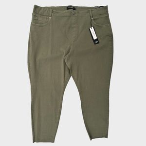 Liverpool Gia Glider Crop Jeans Aloe Green Size 24W